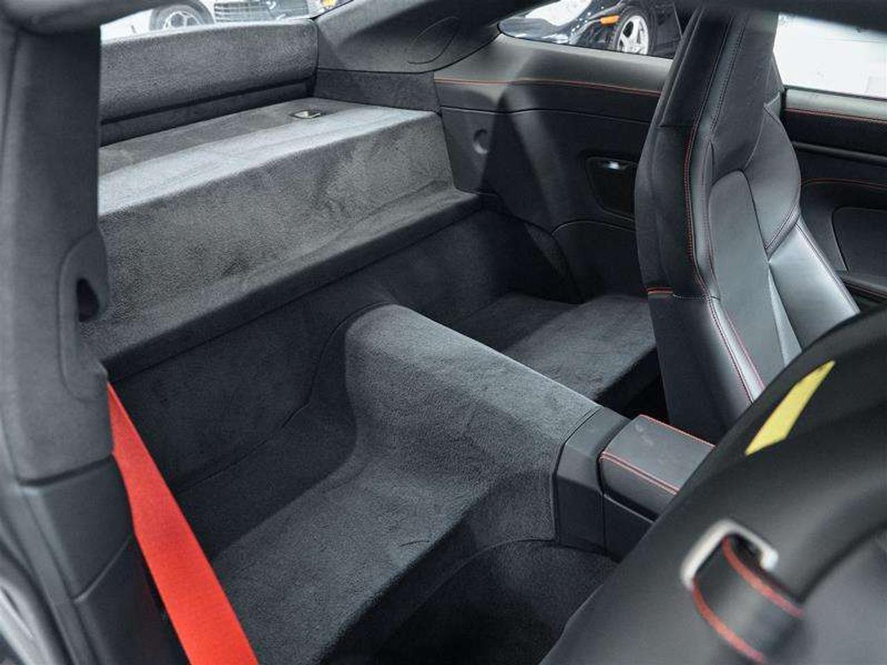 2022 Porsche 911 GT3 Touring Pkg Photo