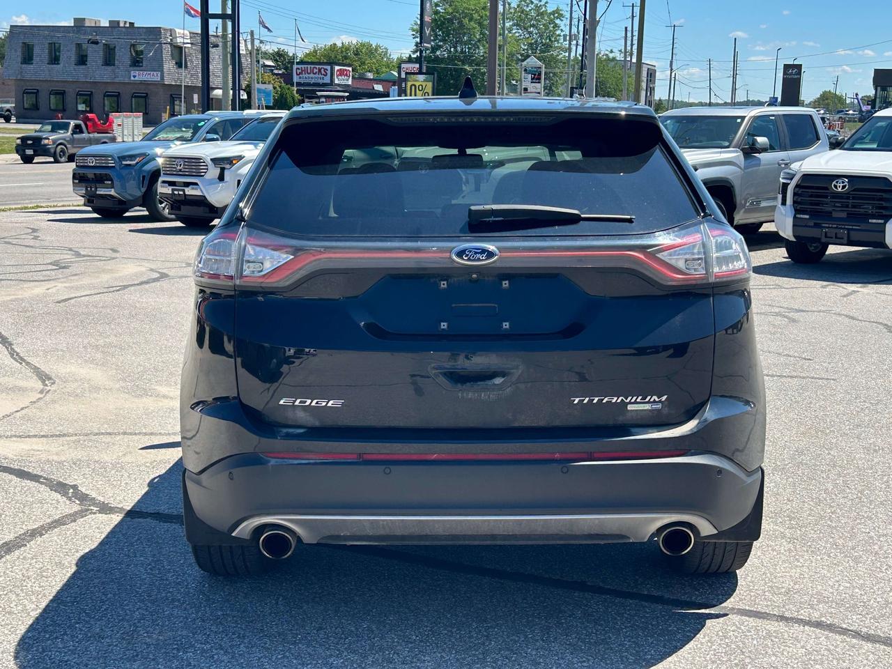 2018 Ford Edge Titanium AWD Photo