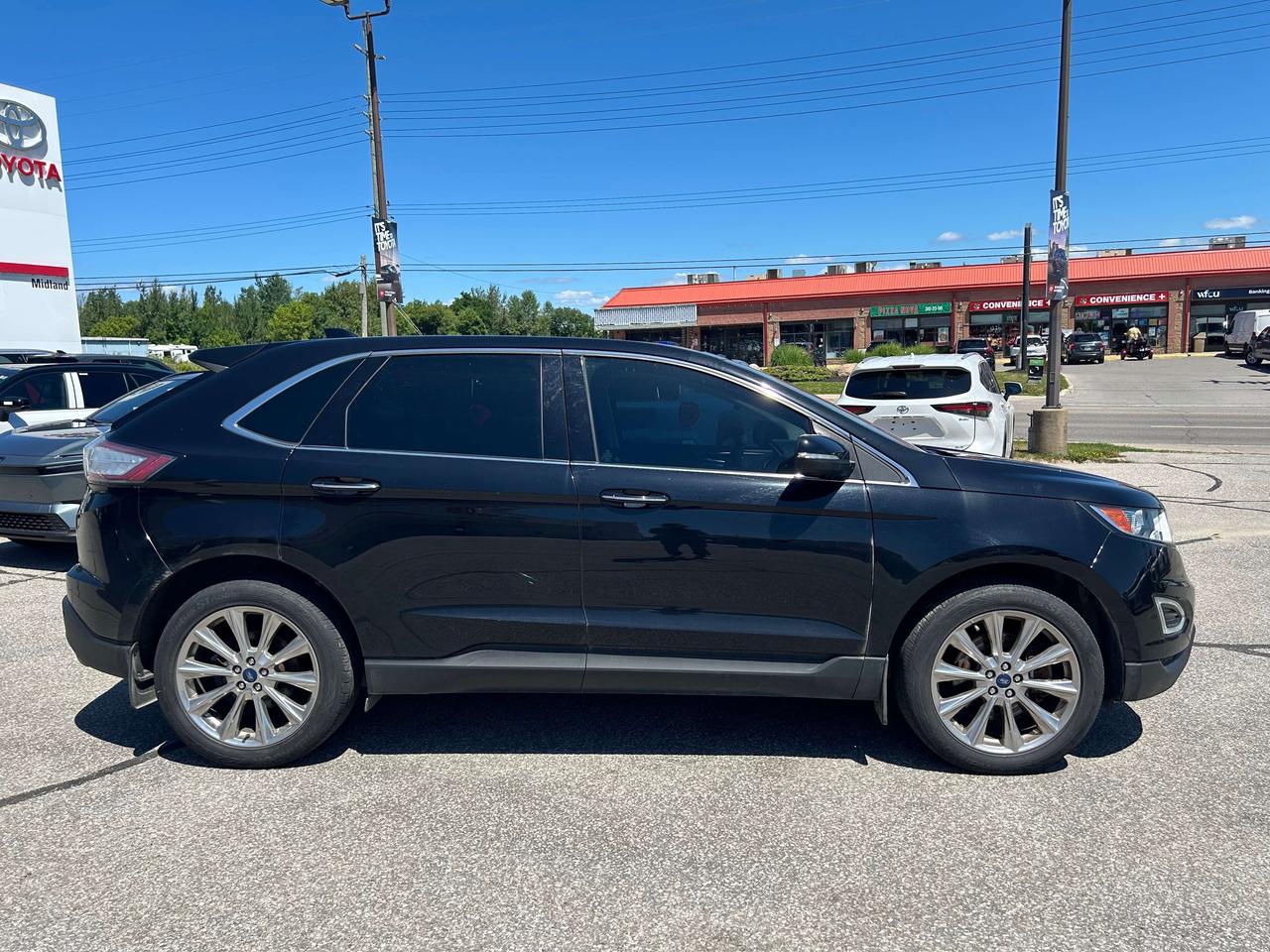 2018 Ford Edge Titanium AWD Photo