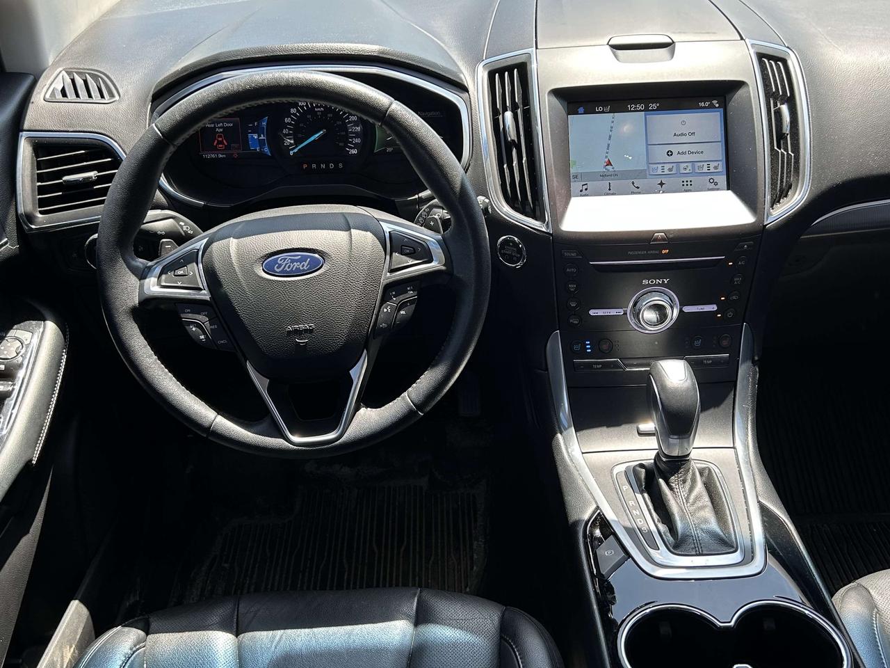 2018 Ford Edge Titanium AWD Photo
