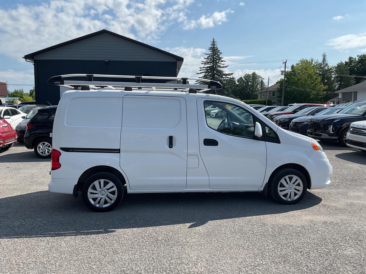 2020 Nissan NV200  Photo