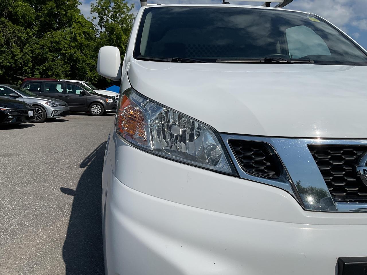 2020 Nissan NV200  Photo