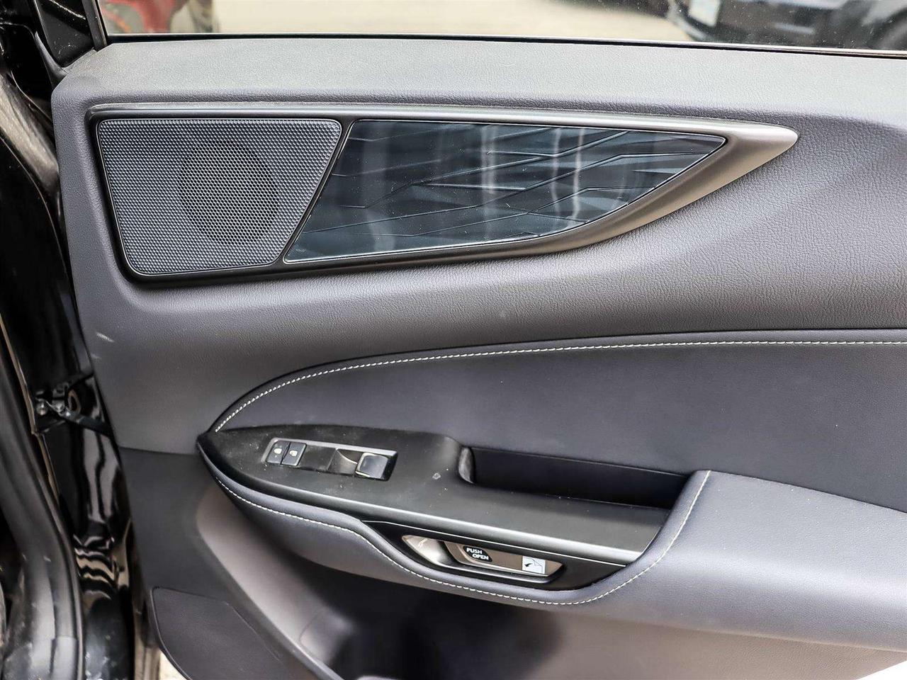 2024 Lexus NX PREMIUM HYBRID AWD NAVI ADAPTIVE CRUISE Photo