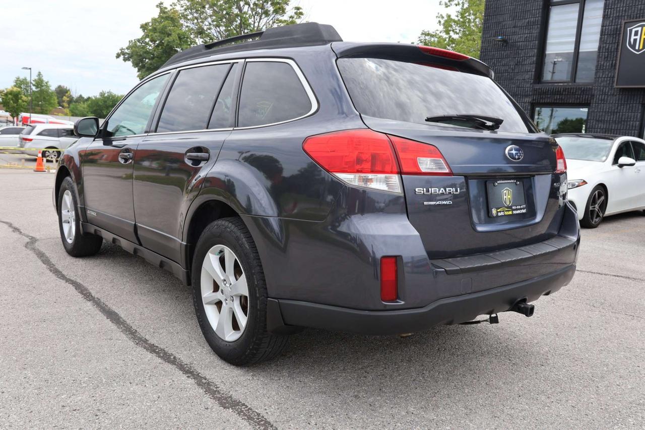 2013 Subaru Outback 3.6R-AWD-R STARTER/HEATED SEATS/POWER MIRRORS & WINDOWS/DUAL CLIMATE CONTROL/AUTO HEADLIGHTS/CRUISE CONTROL Photo