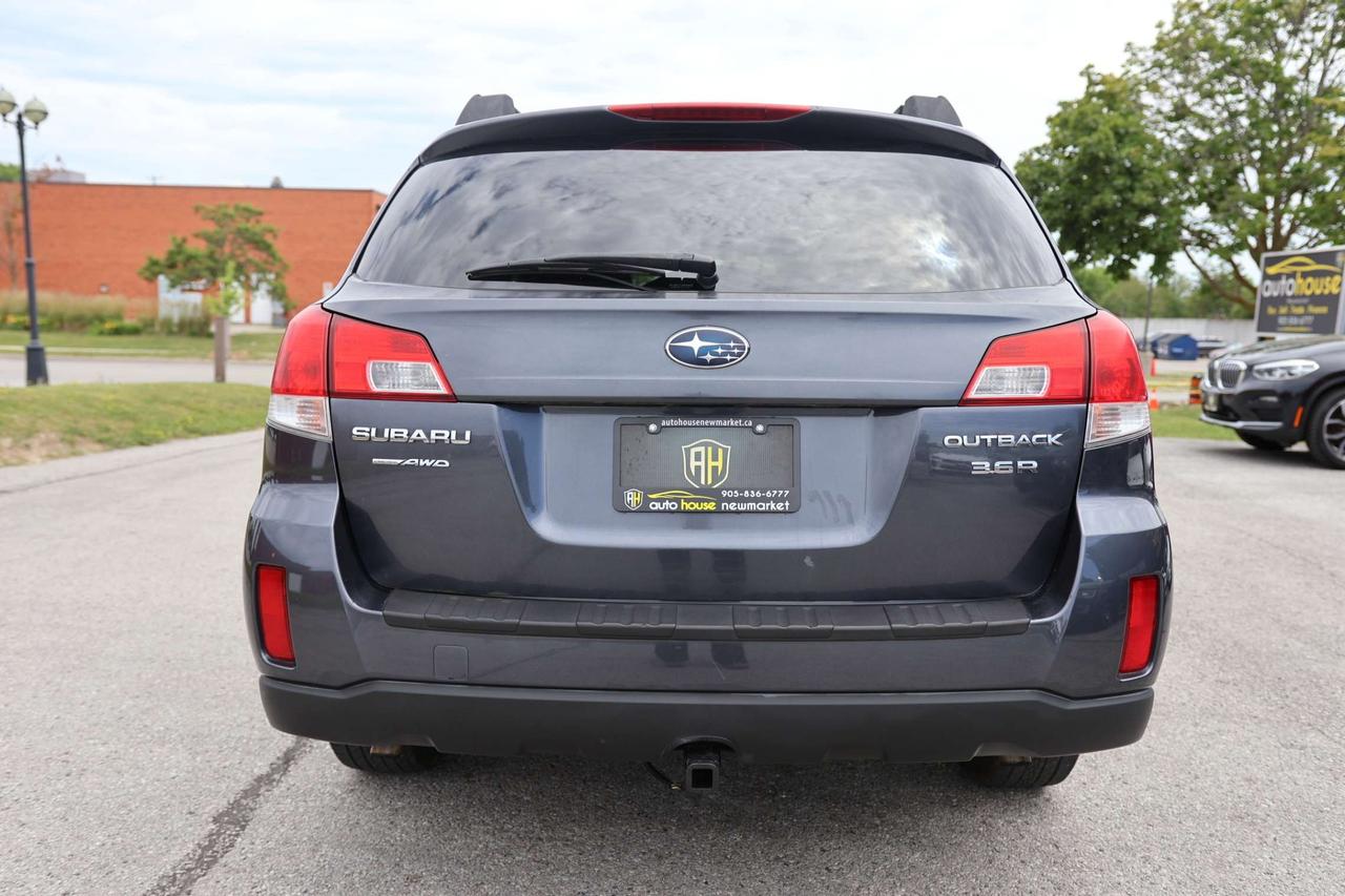 2013 Subaru Outback 3.6R-AWD-R STARTER/HEATED SEATS/POWER MIRRORS & WINDOWS/DUAL CLIMATE CONTROL/AUTO HEADLIGHTS/CRUISE CONTROL Photo