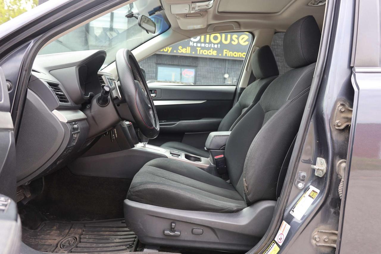 2013 Subaru Outback 3.6R-AWD-R STARTER/HEATED SEATS/POWER MIRRORS & WINDOWS/DUAL CLIMATE CONTROL/AUTO HEADLIGHTS/CRUISE CONTROL Photo