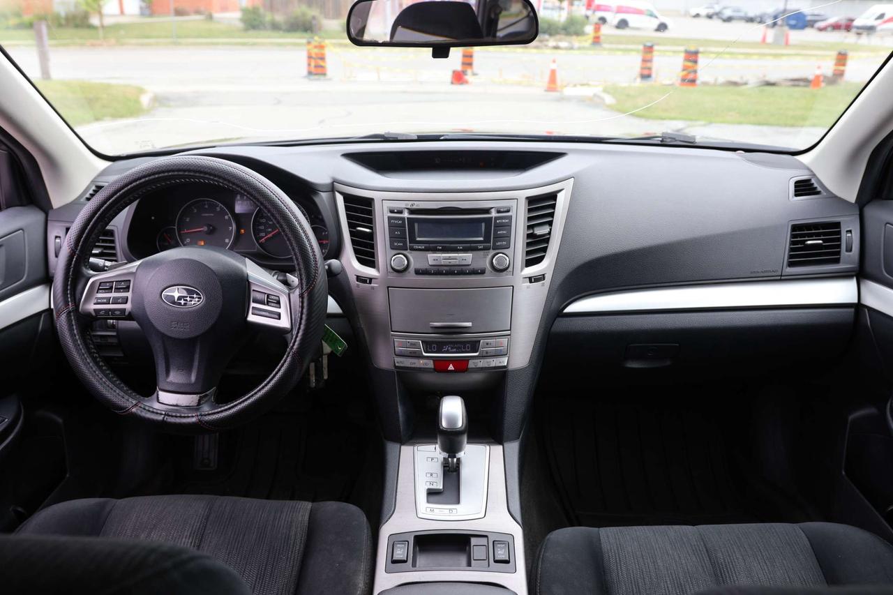 2013 Subaru Outback 3.6R-AWD-R STARTER/HEATED SEATS/POWER MIRRORS & WINDOWS/DUAL CLIMATE CONTROL/AUTO HEADLIGHTS/CRUISE CONTROL Photo