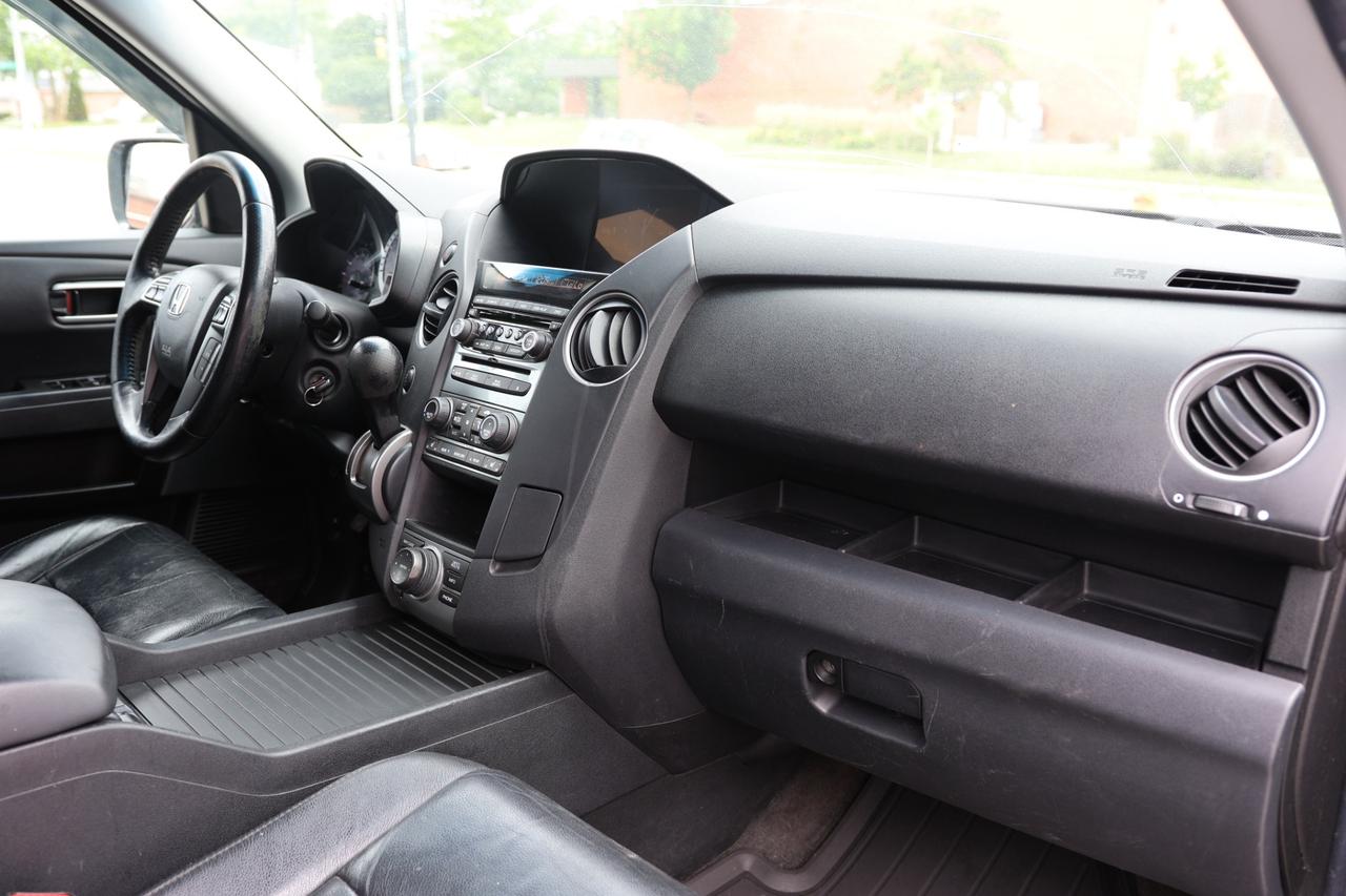 2012 Honda Pilot TOURING-AWD-DVD-R STARTER/NAV/BCAM/P SENSORS/LEATH Photo