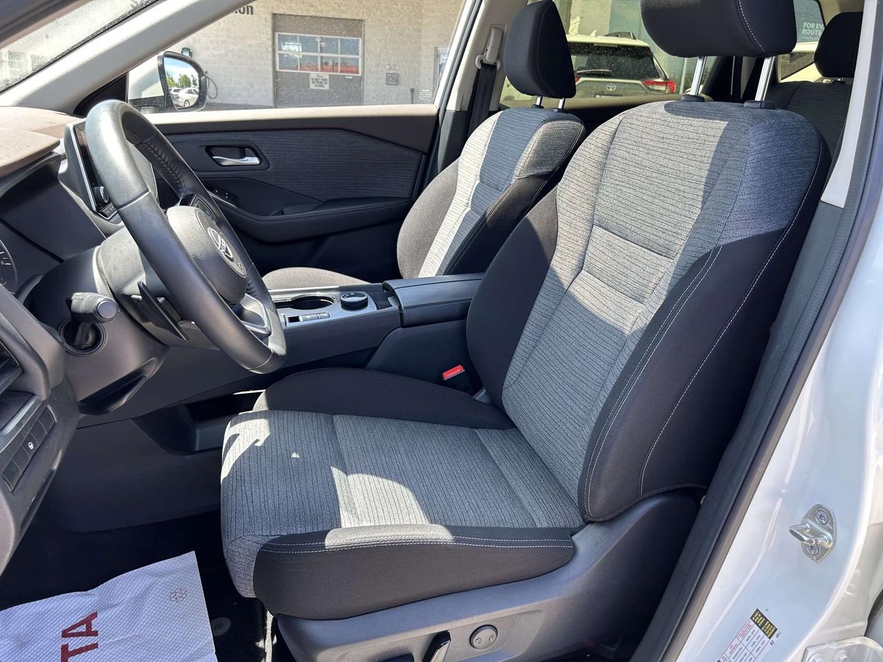 2023 Nissan Rogue AWD SV Moonroof   NO REPORTED ACCIDENTS Photo