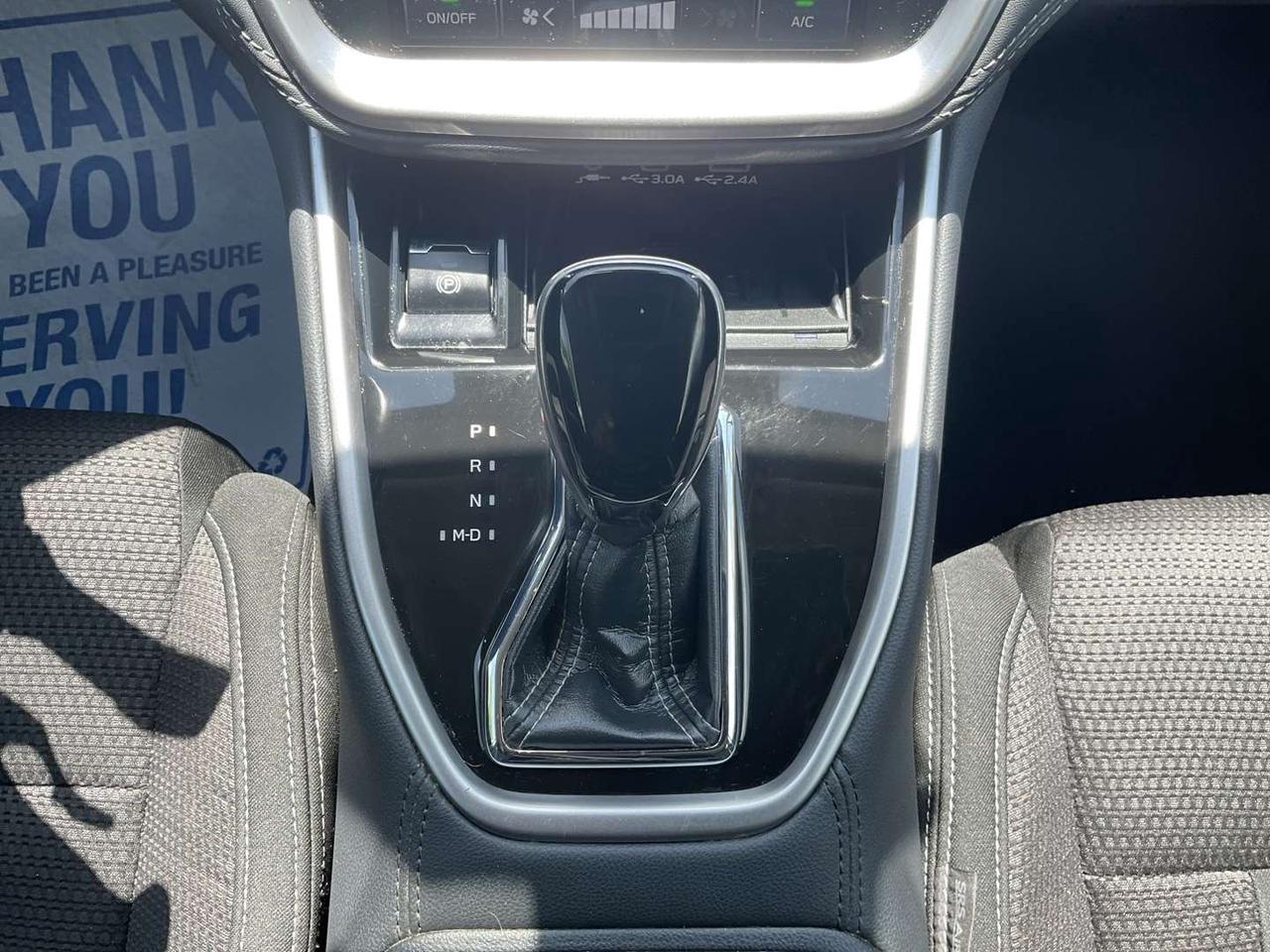 2024 Subaru Outback Touring - CARPLAY! BACK-UP CAM! BSM! SUNROOF! Photo