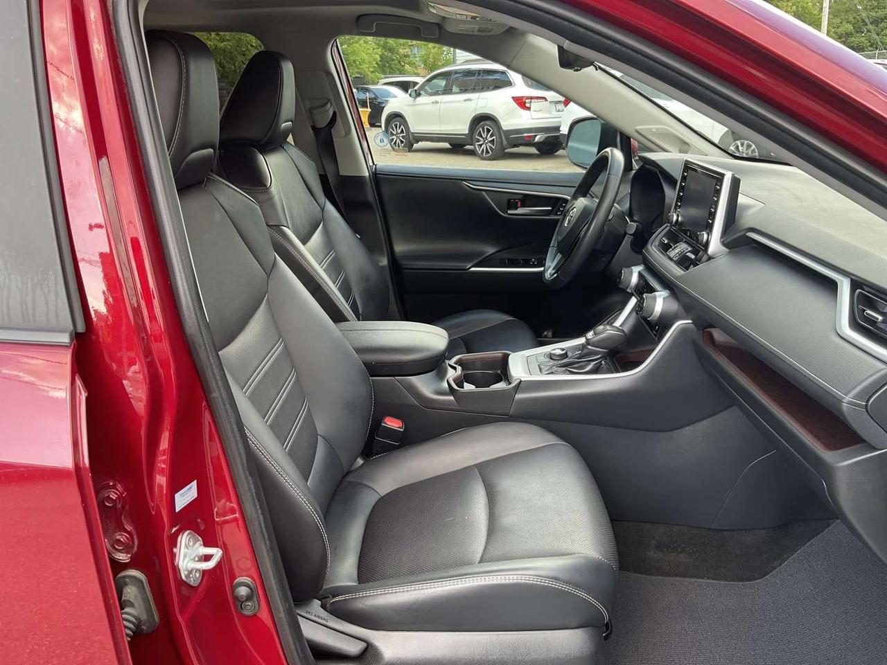 2020 Toyota RAV4 Limited - LTHR! NAV! 360 CAM! BSM! SUNROOF! Photo