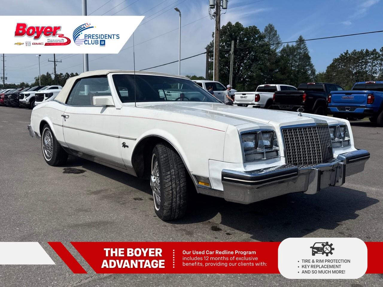 1983 Buick Riviera  Photo2