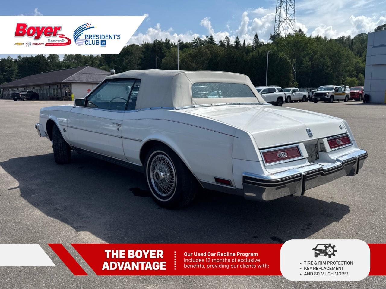 1983 Buick Riviera  Photo