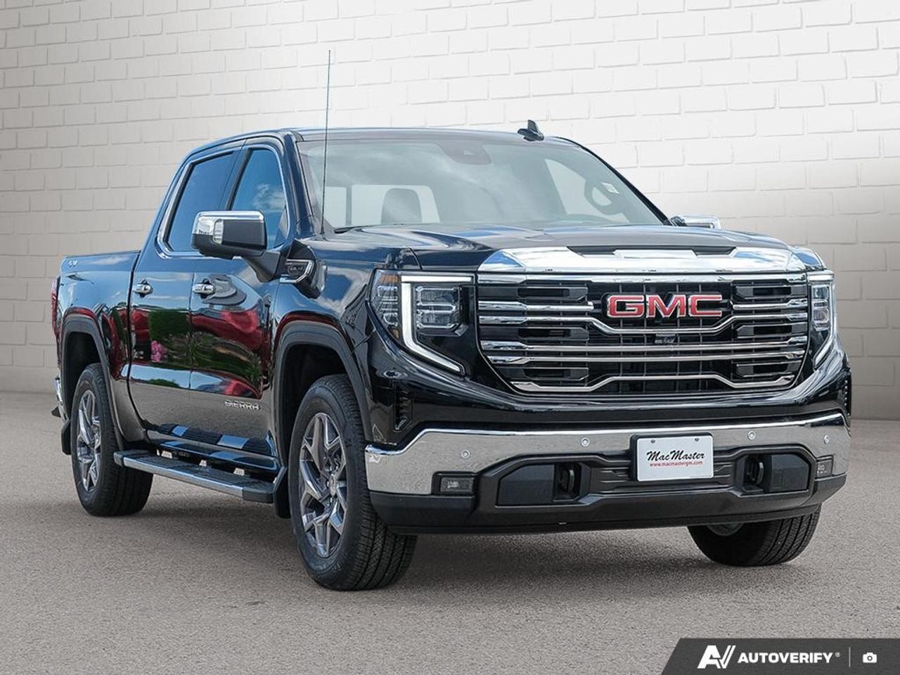 2026 GMC Sierra 1500 Crew Cab Short Box 4-Wheel Drive SLT Photo