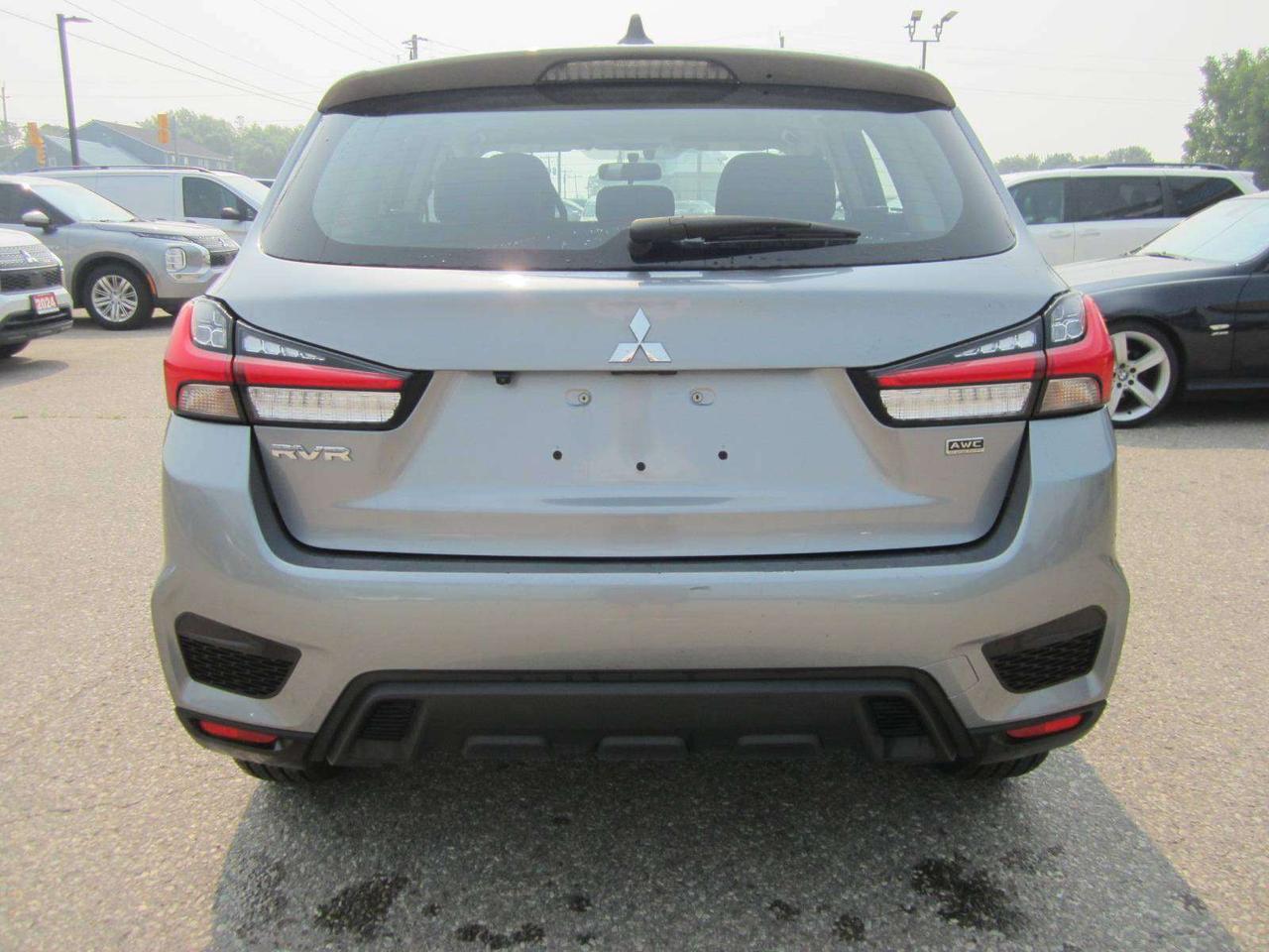 2024 Mitsubishi RVR ES AWC NO ACCIDENTS! 1 PRICE ONLY! NO SAFETY FEES! Photo