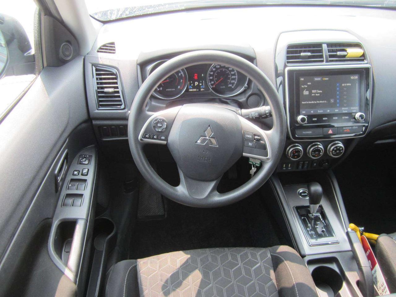 2024 Mitsubishi RVR ES AWC NO ACCIDENTS! 1 PRICE ONLY! NO SAFETY FEES! Photo