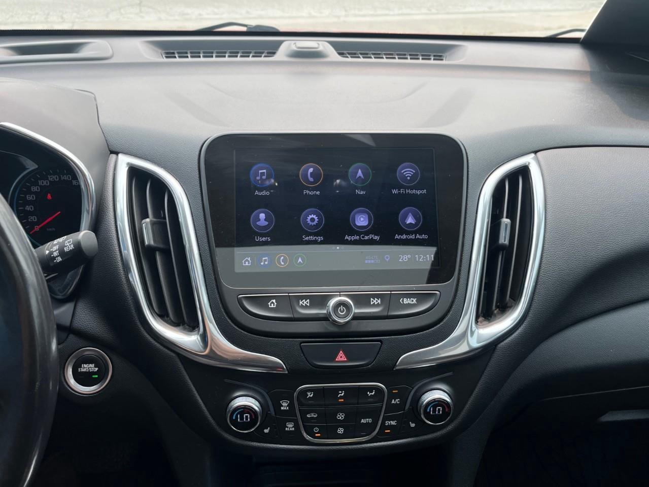 2020 Chevrolet Equinox LT CLEAN LOCAL TRADE Photo