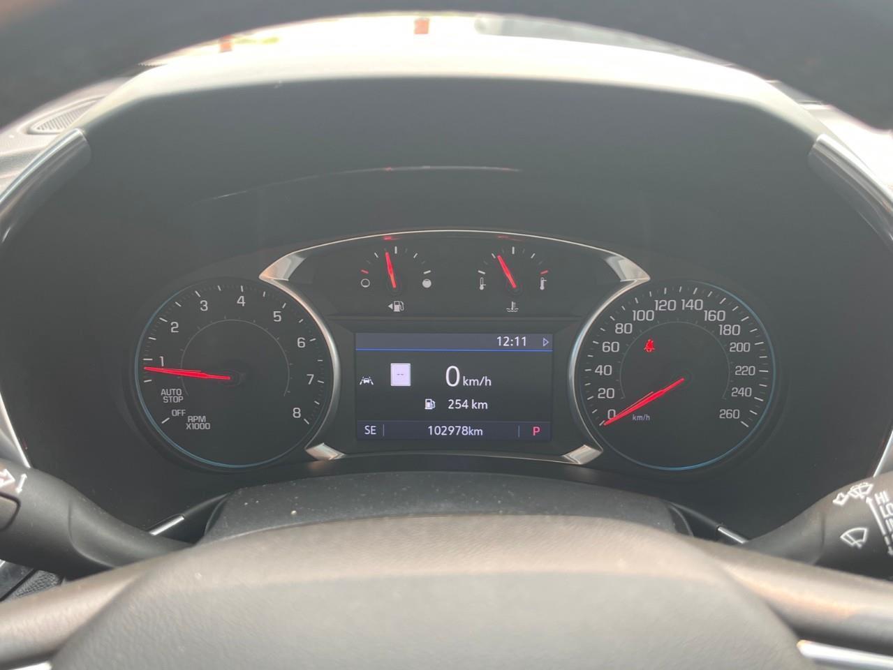 2020 Chevrolet Equinox LT CLEAN LOCAL TRADE Photo
