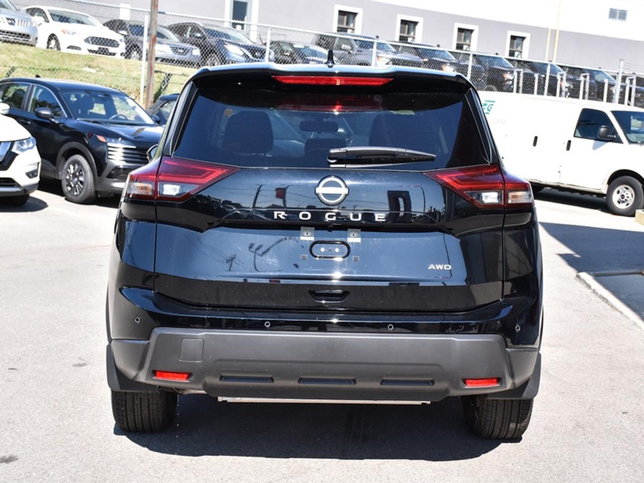 2026 Nissan Rogue S   Heated Seats   CarPlay   Android Auto   Alloy Wheels   Rear Camera Photo