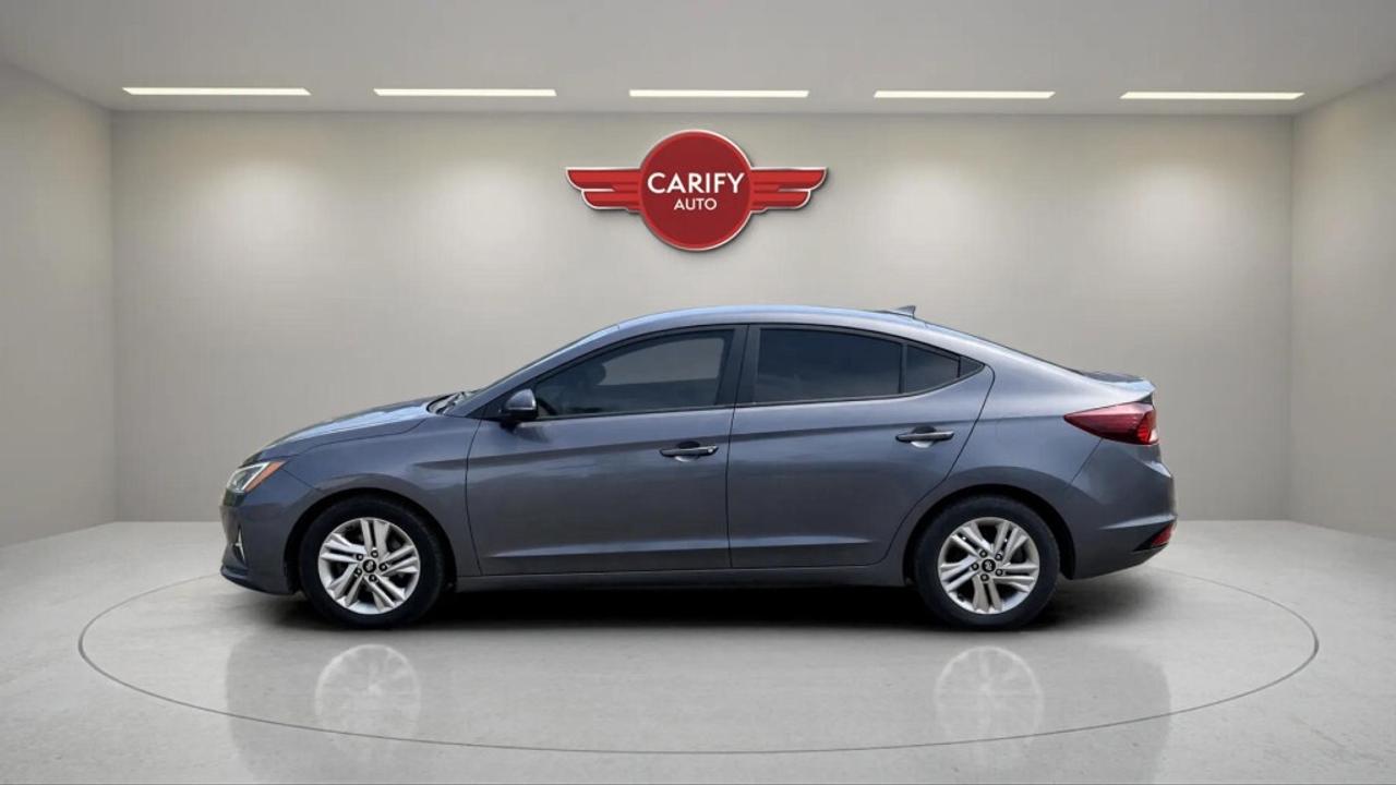 2020 Hyundai Elantra Preferred IVT Photo