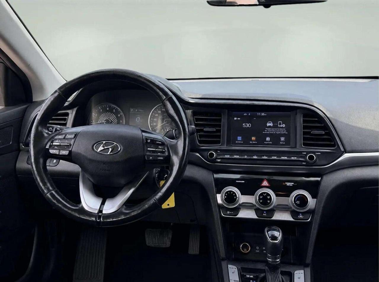 2020 Hyundai Elantra Preferred IVT Photo
