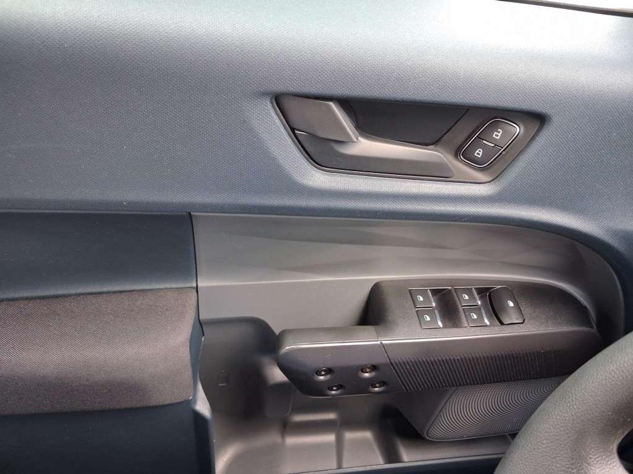 2024 Ford Maverick Hybrid XL FWD SuperCrew Photo