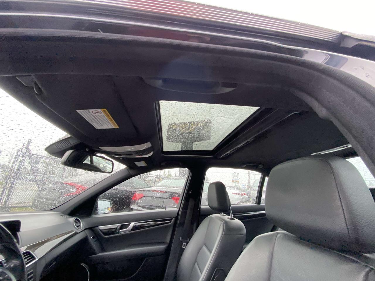 2014 Mercedes-Benz C-Class 4dr Sdn C300 4MATIC Photo