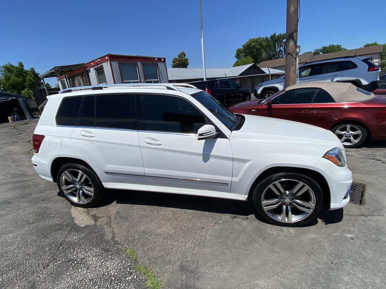 2014 Mercedes-Benz GLK-Class 4MATIC 4dr GLK250 BlueTec Photo