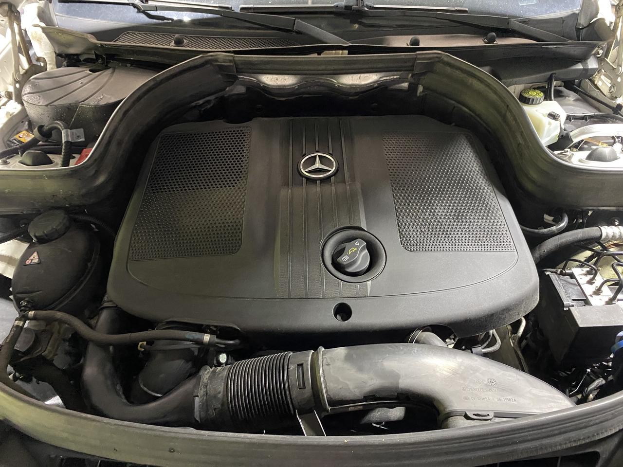 2014 Mercedes-Benz GLK-Class 4MATIC 4dr GLK250 BlueTec Photo