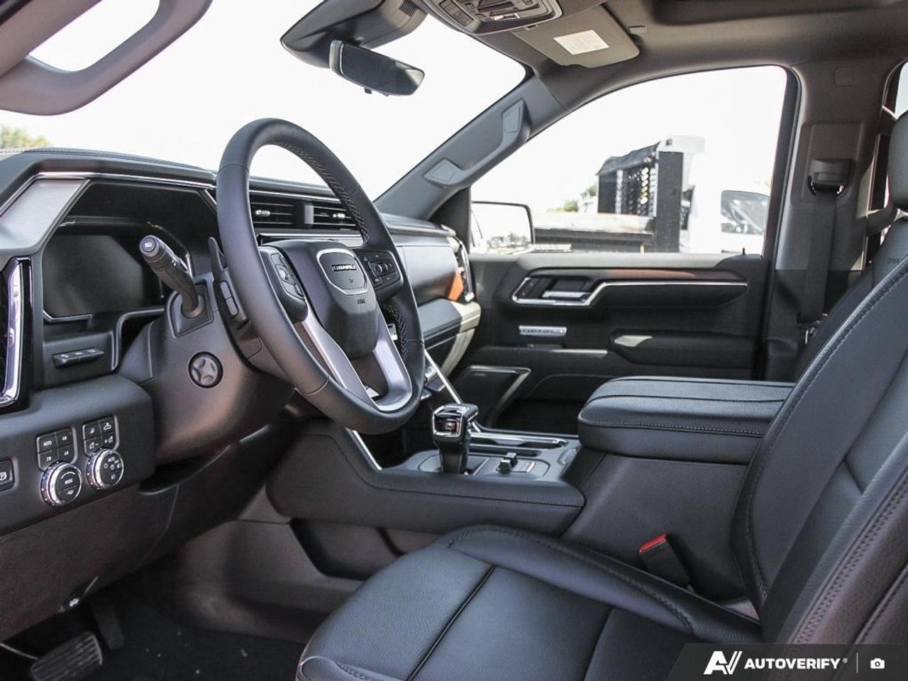 2026 GMC Sierra 1500 Crew Cab Short Box 4-Wheel Drive Denali Photo