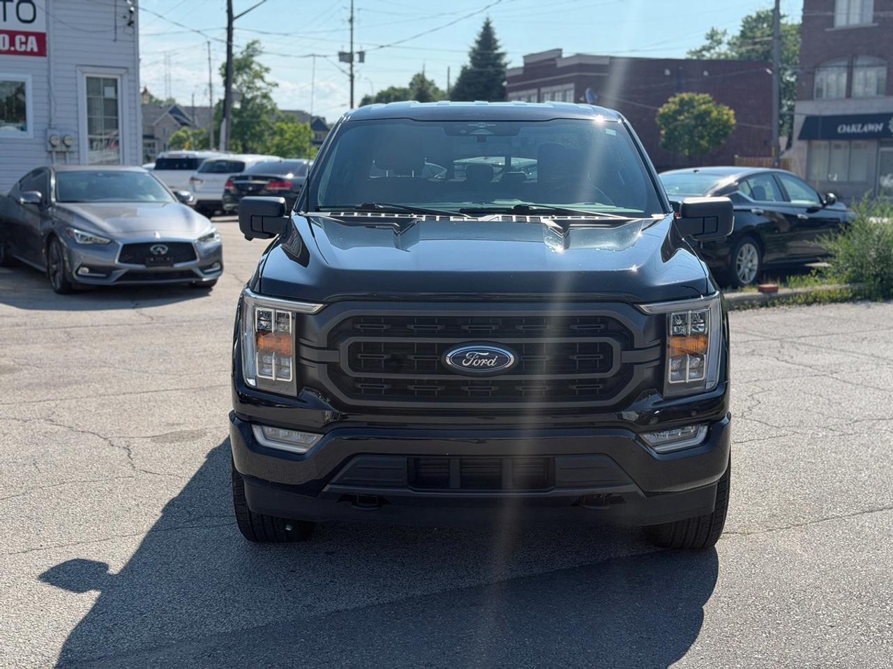 2023 Ford F-150 XLT Photo1
