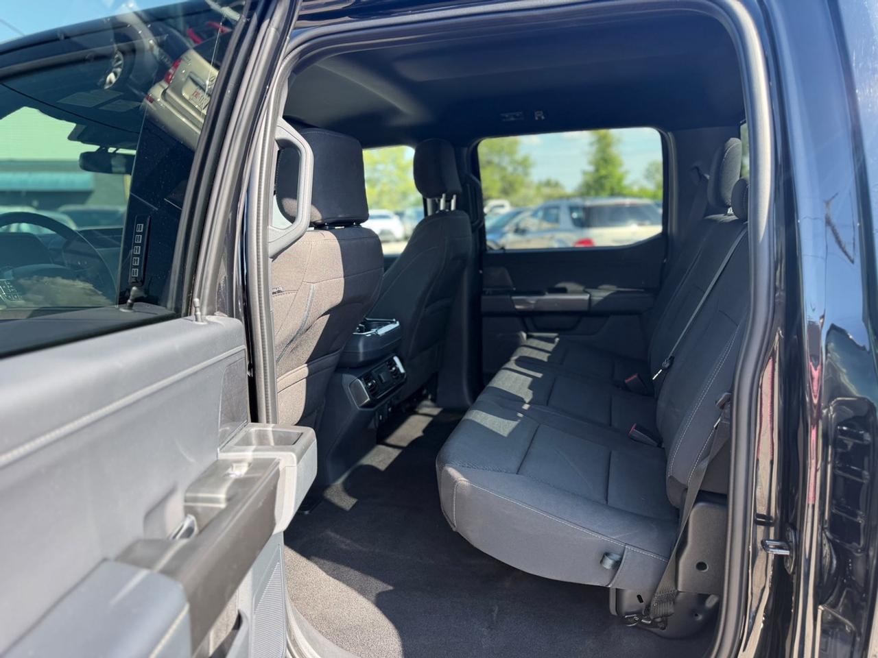 2023 Ford F-150 XLT Photo