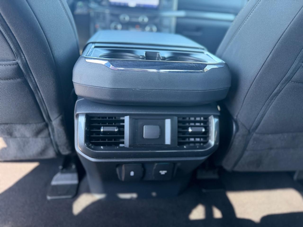 2023 Ford F-150 XLT Photo