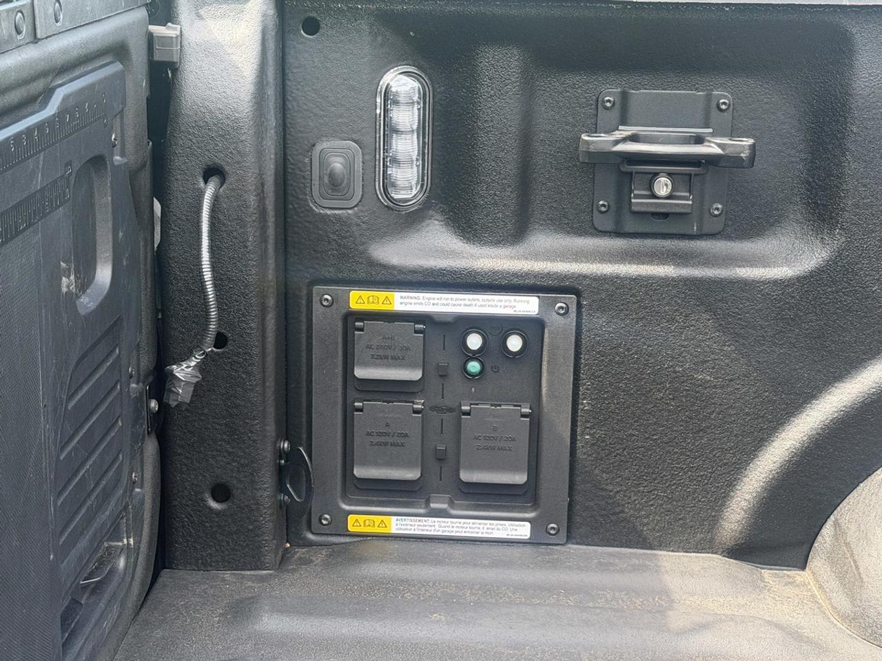 2023 Ford F-150 XLT Photo