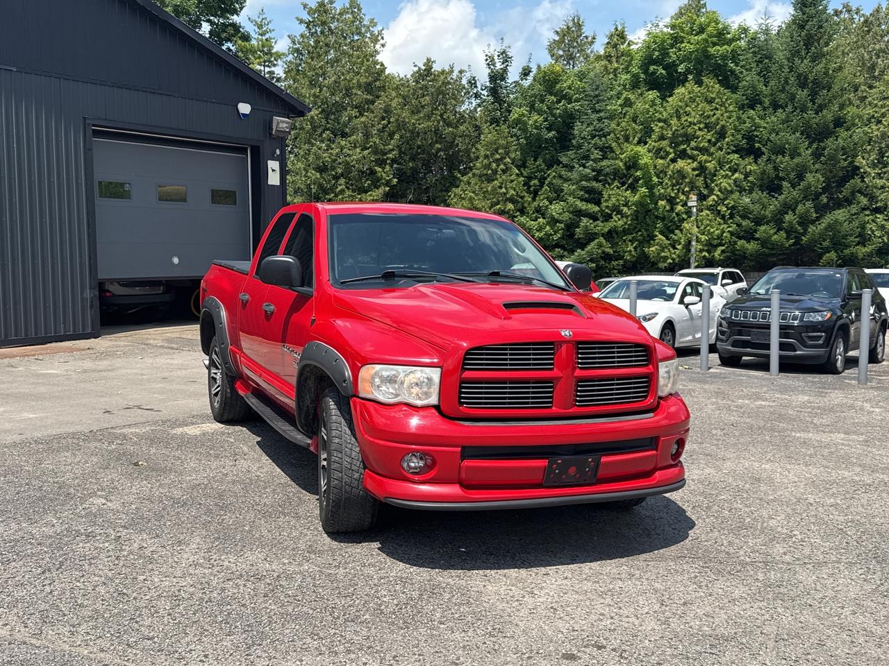 2005 Dodge Ram 1500 Sport Hemi SLT Photo3