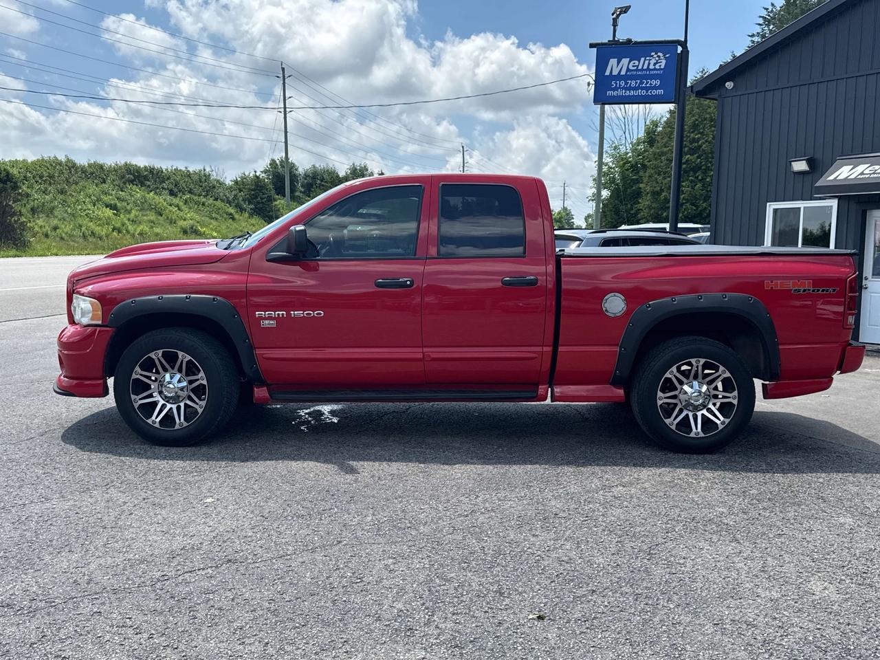 2005 Dodge Ram Sport Hemi SLT Photo