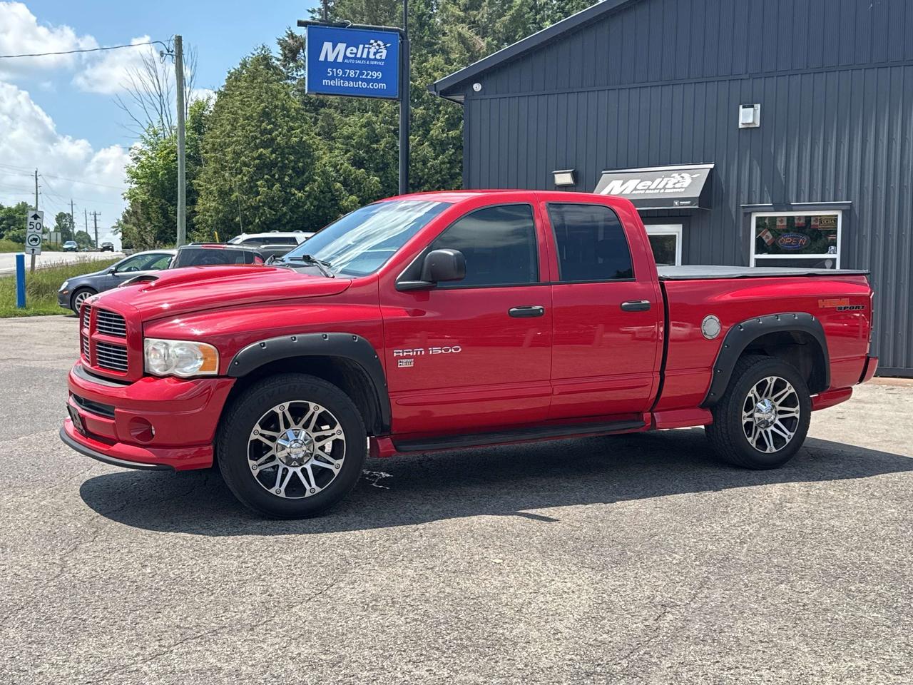 2005 Dodge Ram Sport Hemi SLT Photo