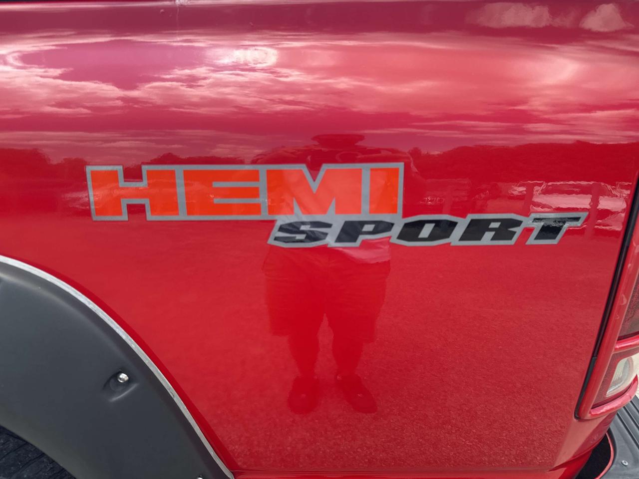 2005 Dodge Ram Sport Hemi SLT Photo