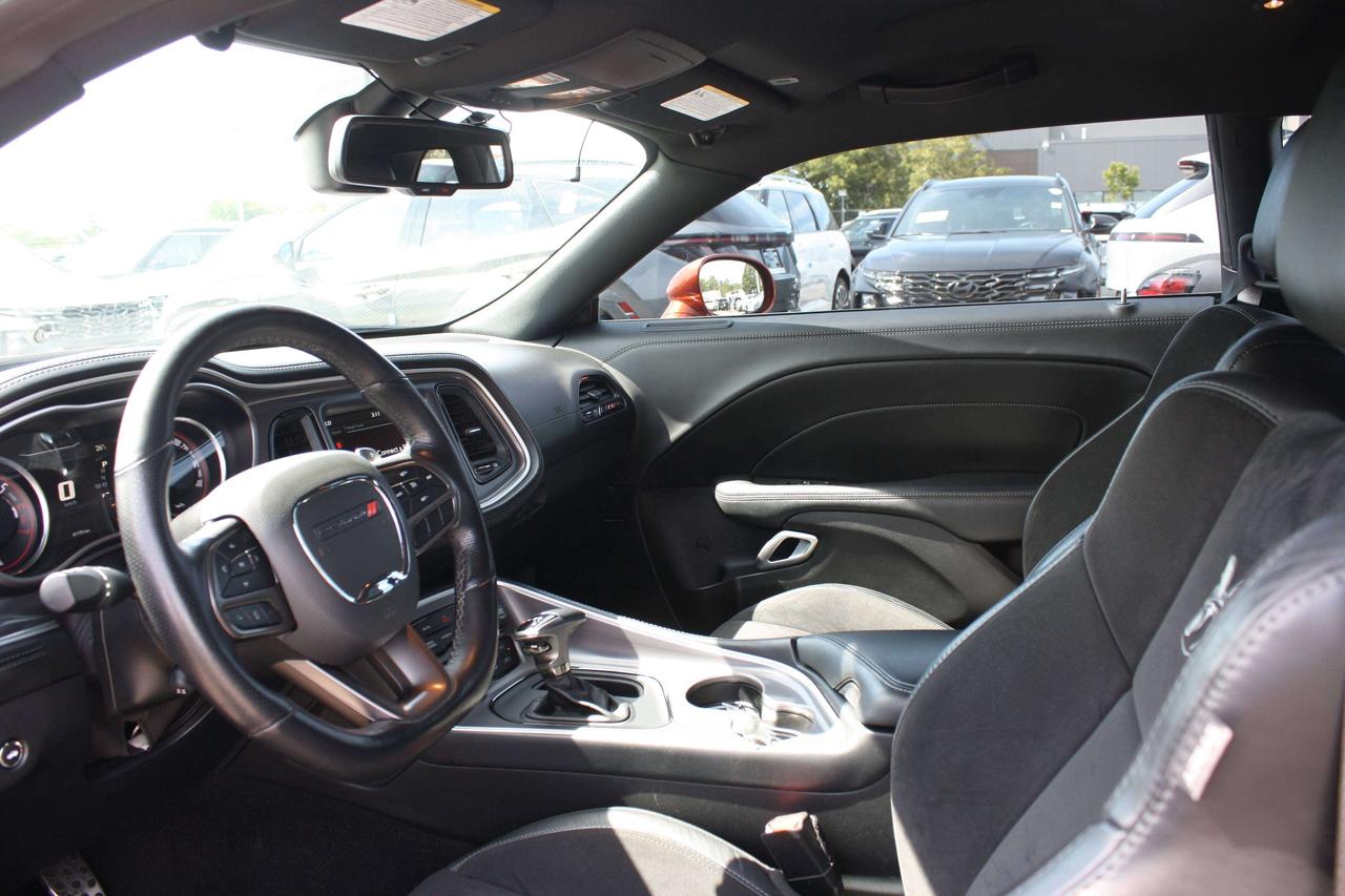 2022 Dodge Challenger 6.4L HEMI / 485 HP / Brembo / Launch Control Photo