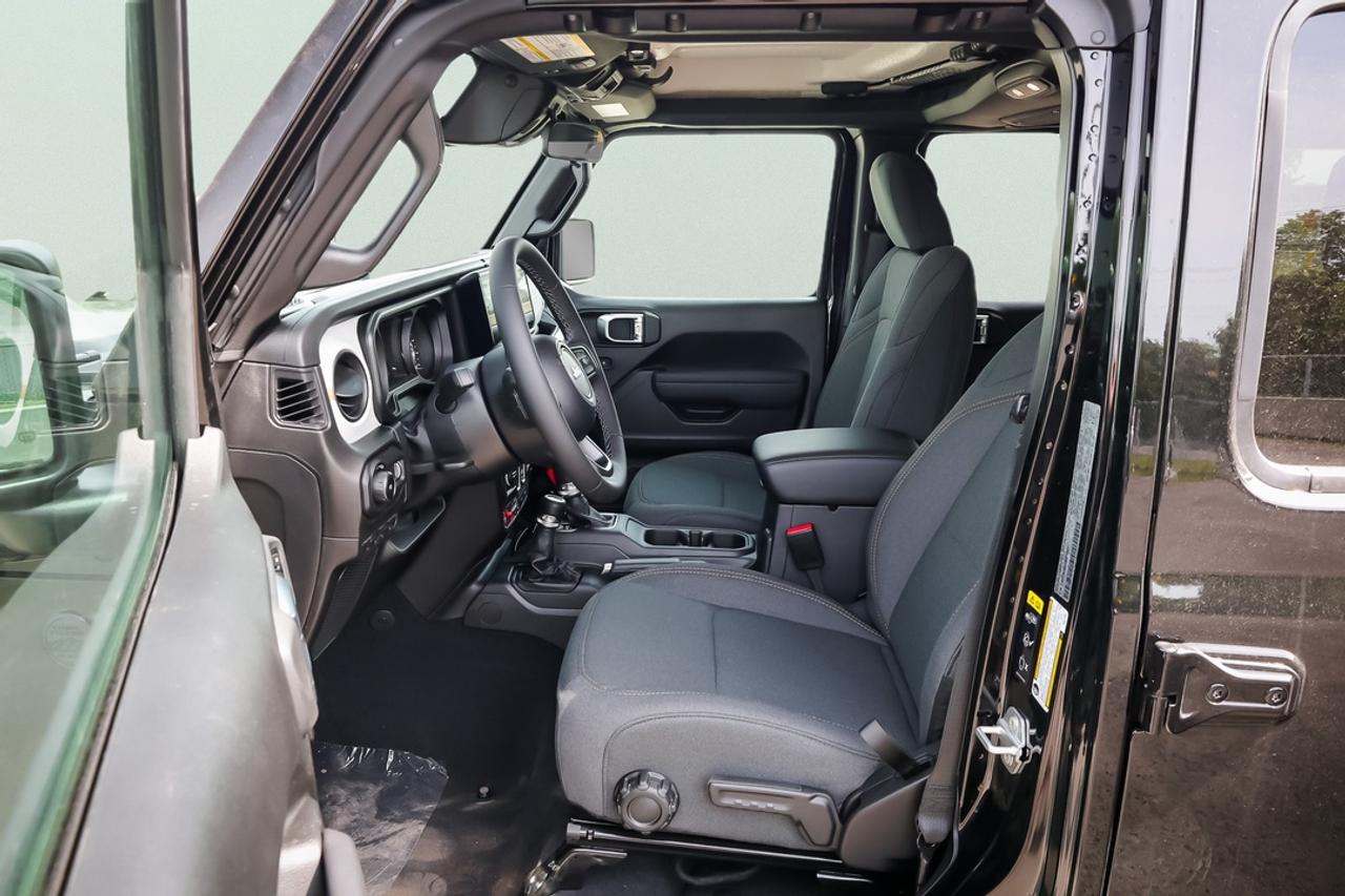 2026 Jeep Wrangler WILLYS 4-DOOR WILLYS Photo
