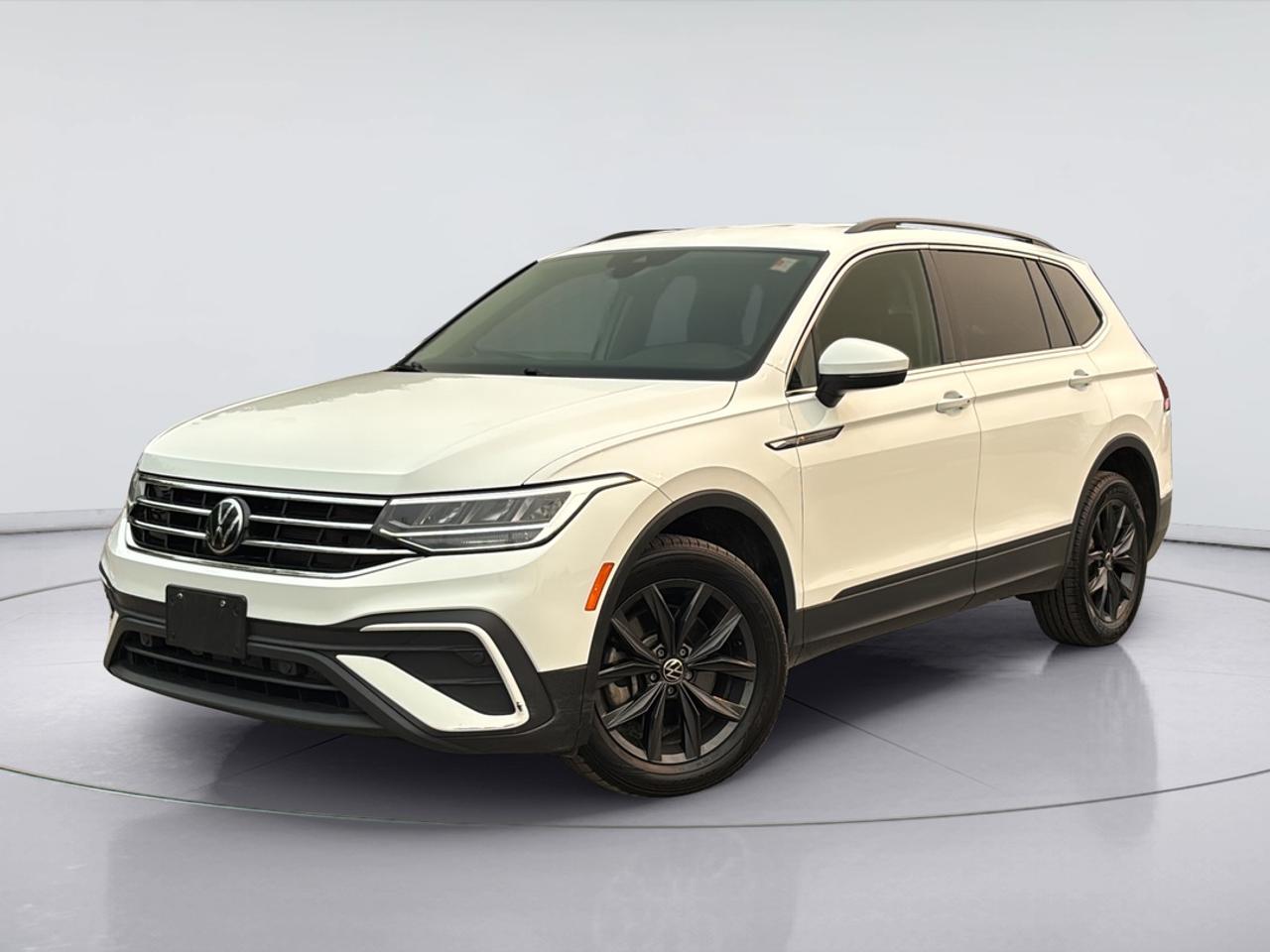 2024 Volkswagen Tiguan 4Motion Photo0
