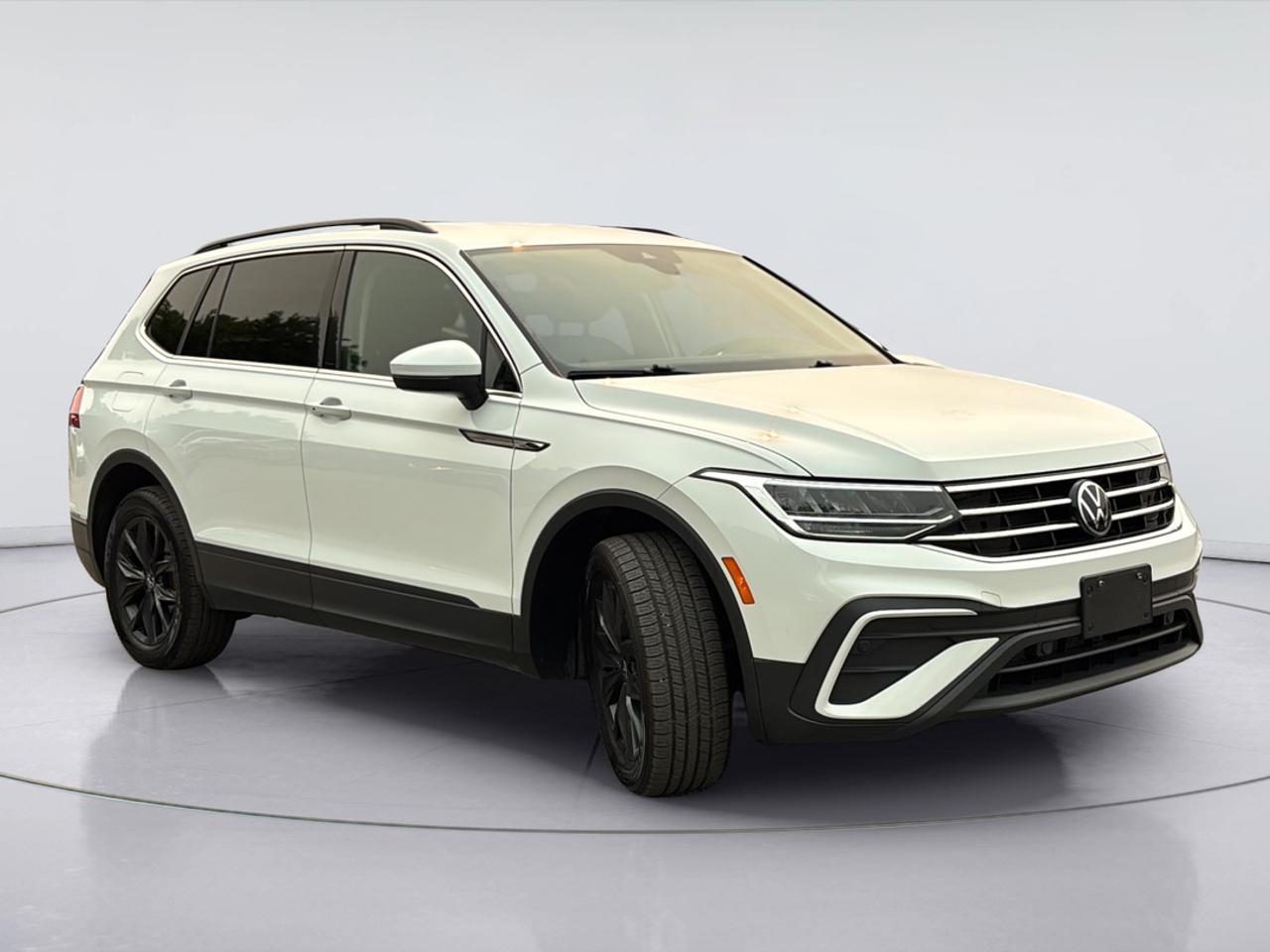 2024 Volkswagen Tiguan 4Motion Photo