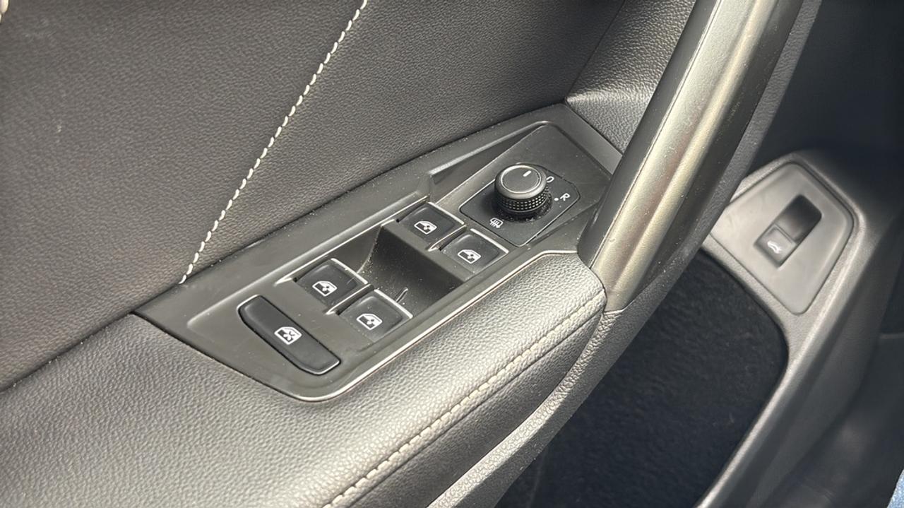 2024 Volkswagen Tiguan 4Motion Photo
