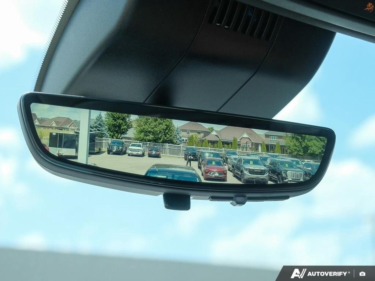 2026 GMC SIERRA 2500HD Crew Cab Standard Box 4-Wheel Drive Denali Ultimate Photo