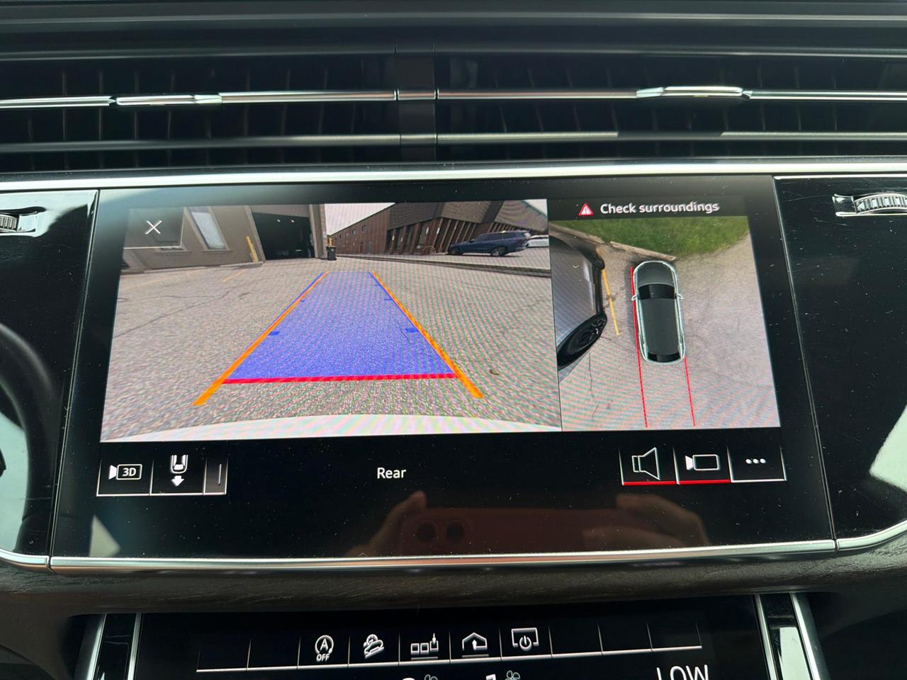 2020 Audi Q8 Progressiv 55 TFSI quattro Photo