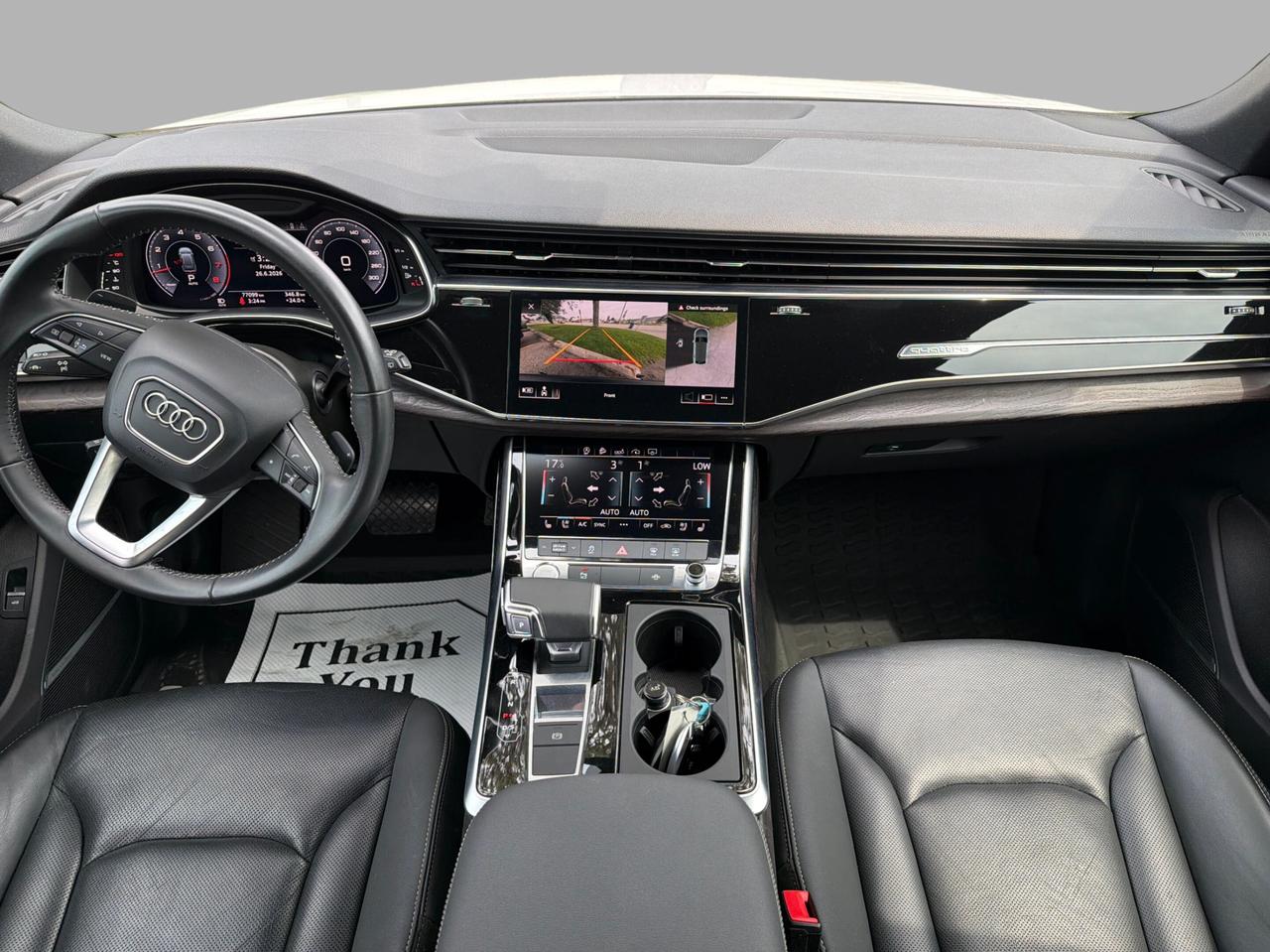 2020 Audi Q8 Progressiv 55 TFSI quattro Photo