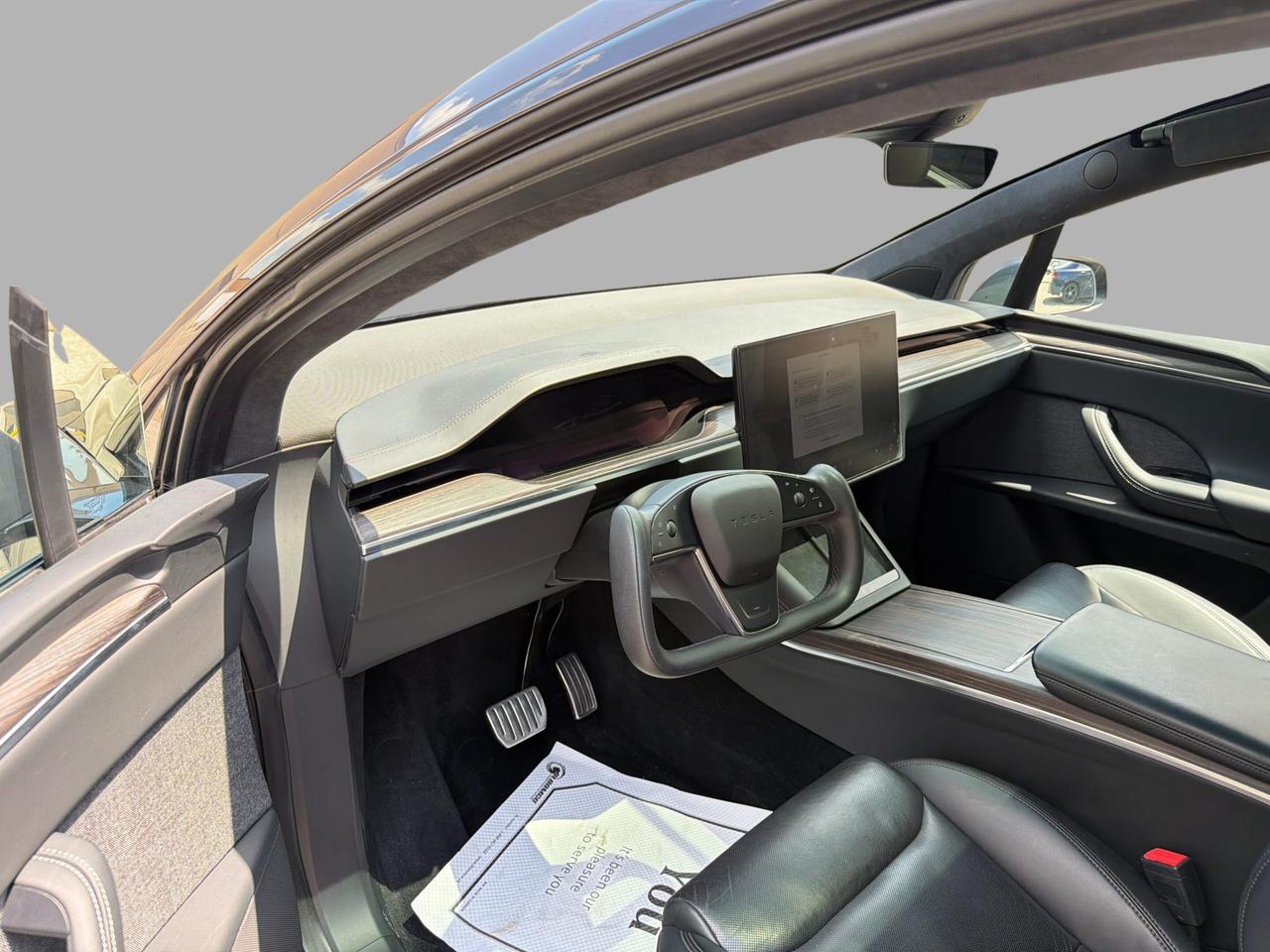 2023 Tesla Model X AWD Photo