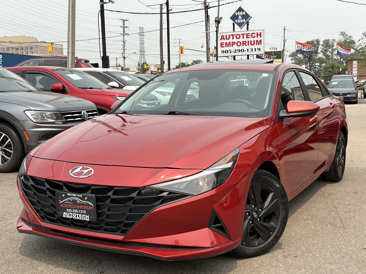 2022 Hyundai Elantra Pref w/Sun & Tech   Blind Spot   Htd Steering Photo