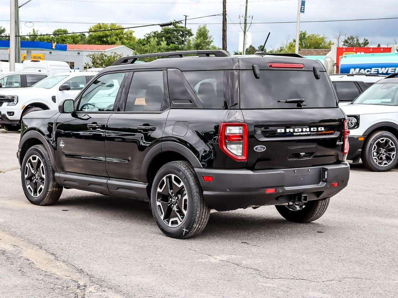 2024 Ford Bronco Sport Outer Banks Photo