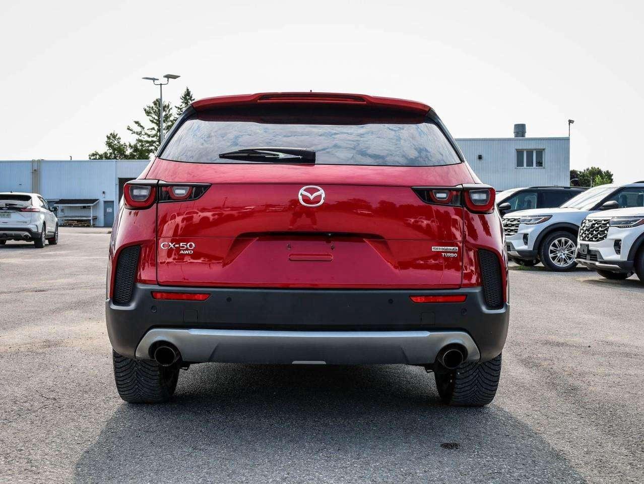 2023 Mazda CX-50 GT W/TURBO Photo3